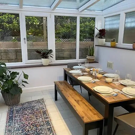Broadstairs Beach Bungalow. Dogs Welcome! Exterior photo